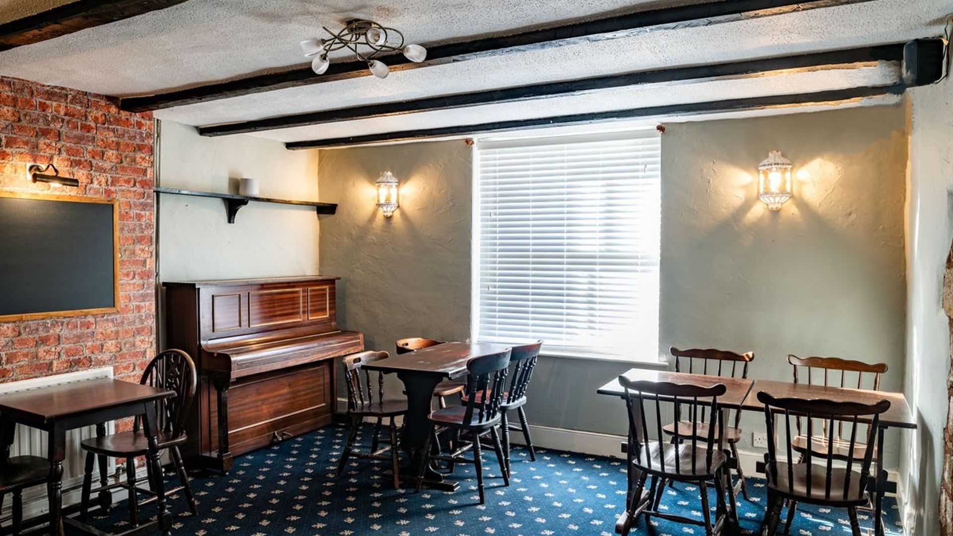 Vivary Arms
