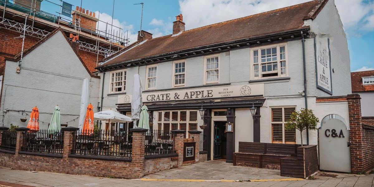 Crate & Apple