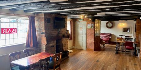 Coach & Horses