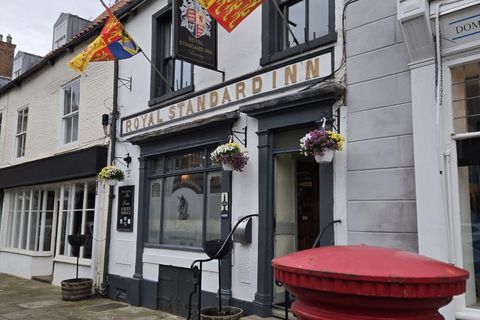 Royal Standard Hotel