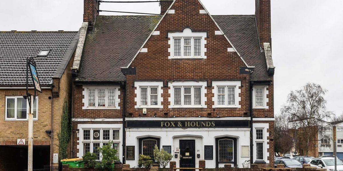 Fox & Hounds