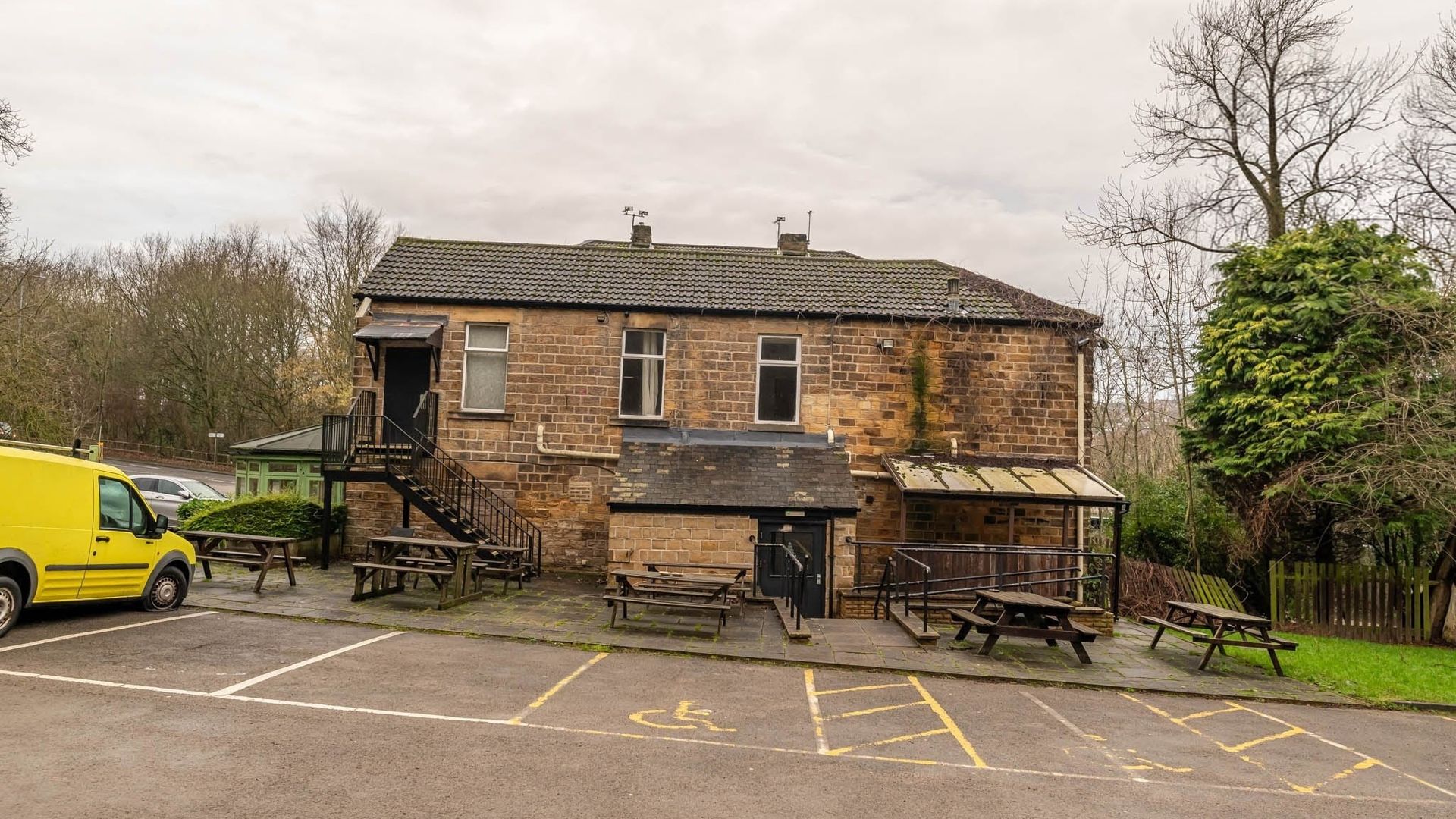 Red Lion Country Inn