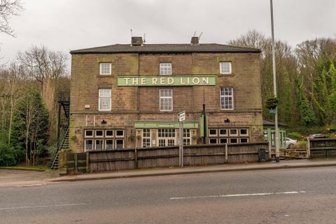 Red Lion Country Inn