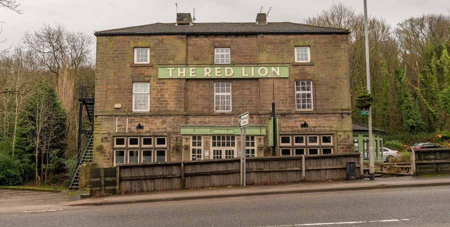 Red Lion Country Inn