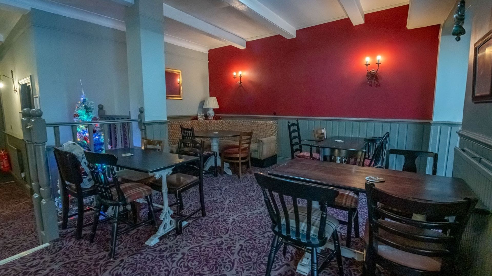 Red Lion Country Inn