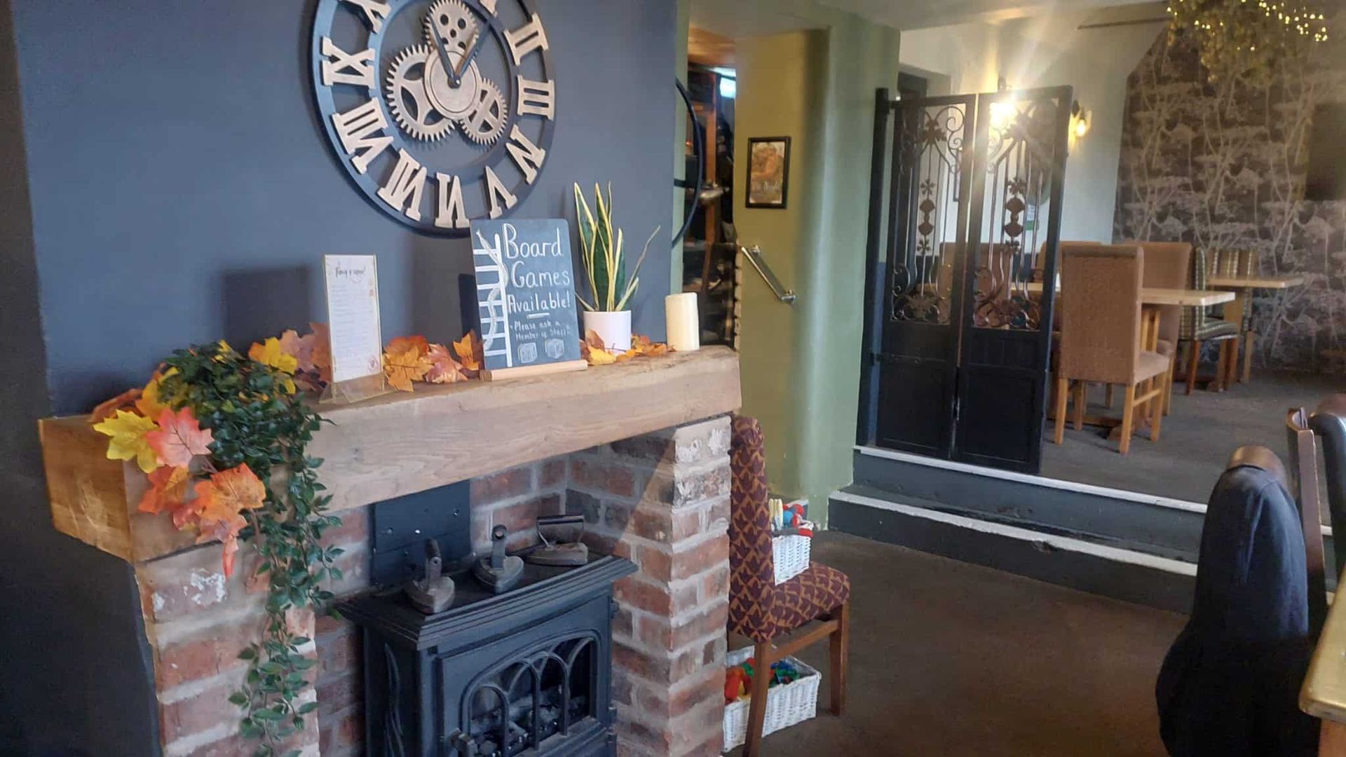 Hop Pole