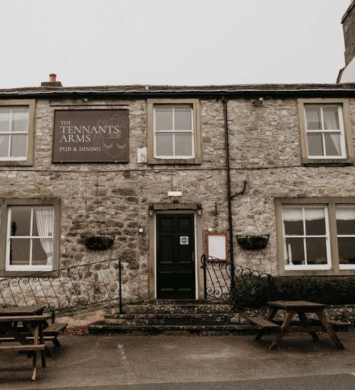 Tennants Arms Hotel