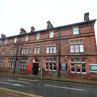 Station Hotel