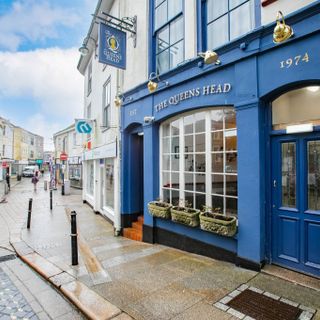Queens Head Inn