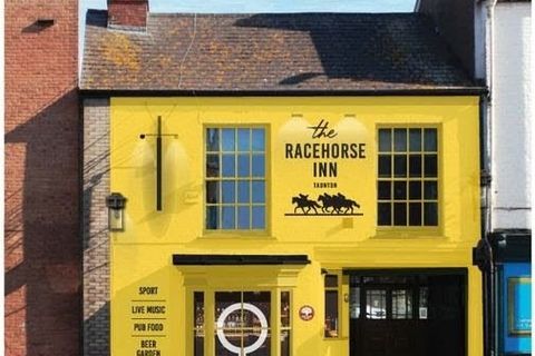 Racehorse Inn