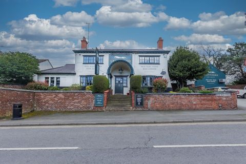 Greyhound Inn
