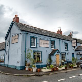 Lower New Inn