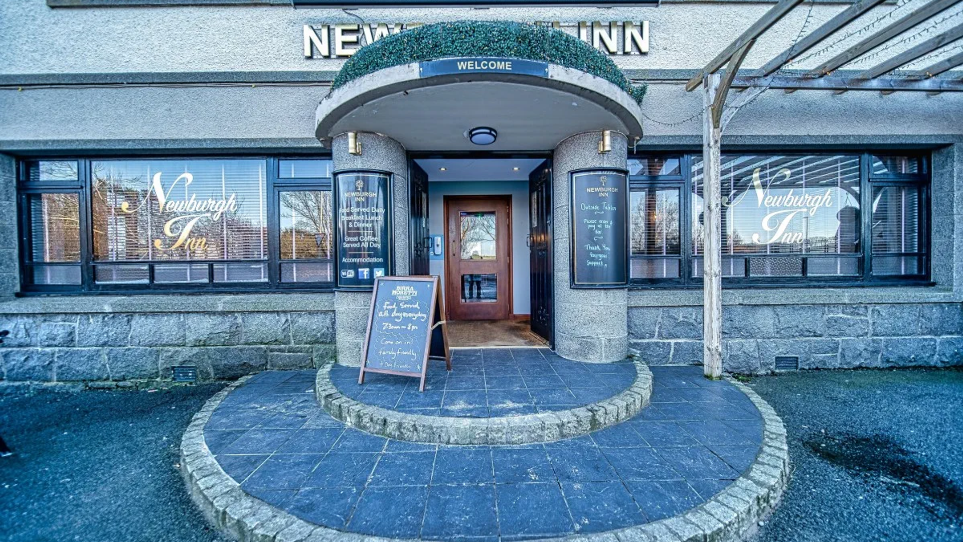 Newburgh Inn
