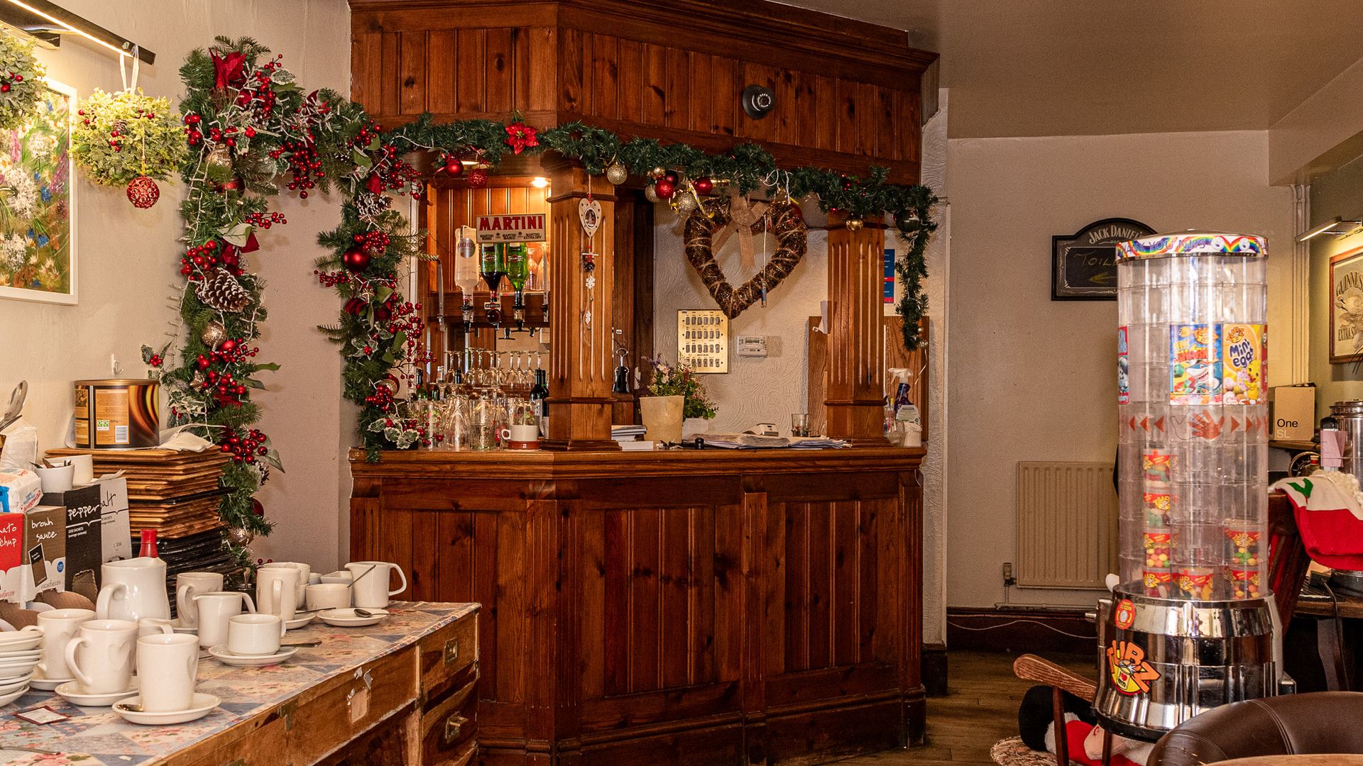 Crown & Sceptre Inn