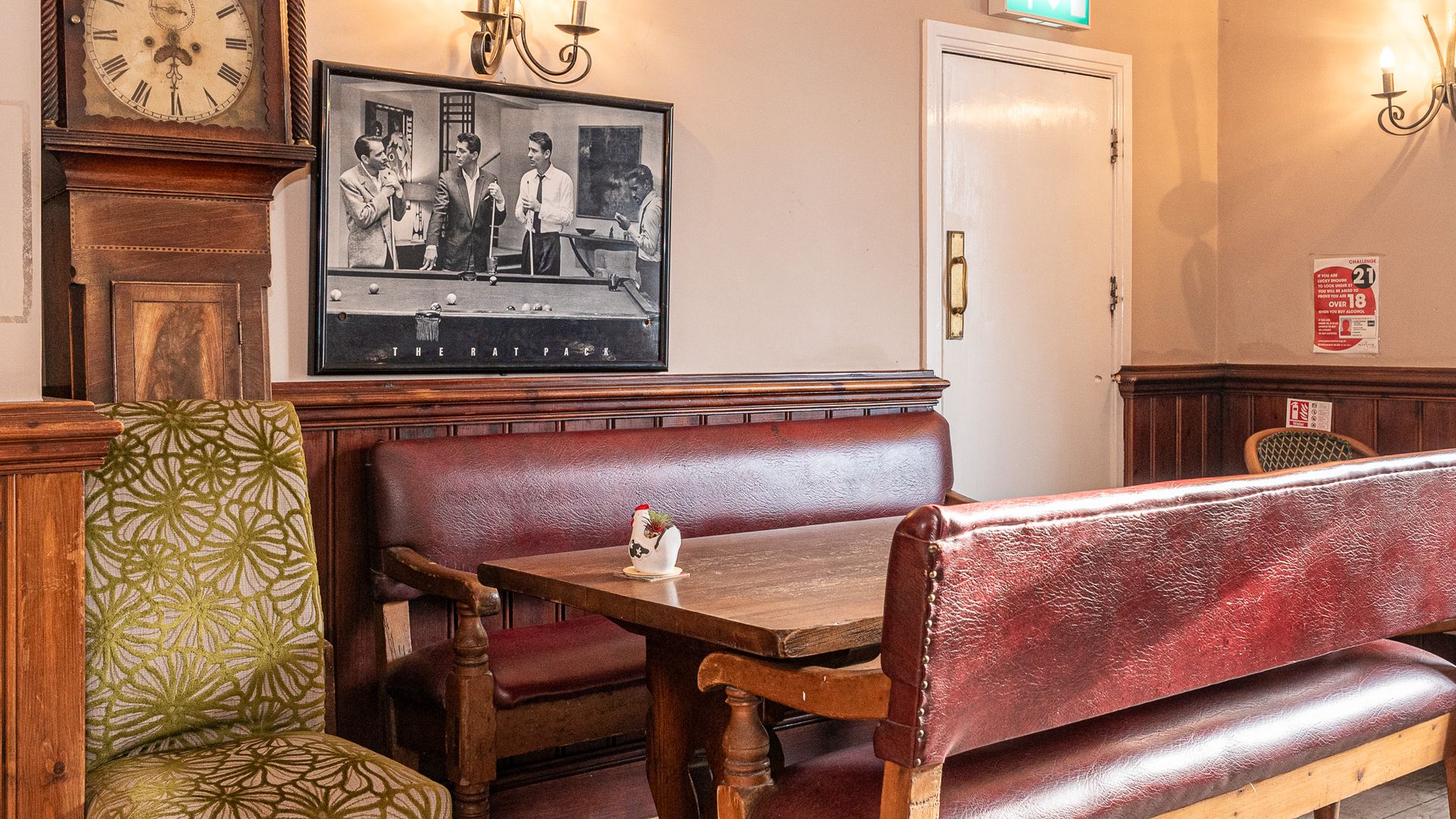 Crown & Sceptre Inn