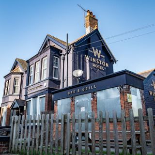 Winston Hotel
