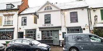 Keys & Kitchen