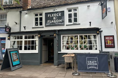 Fleece & Flagon