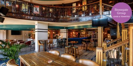 Watchmakers Bar & Grill