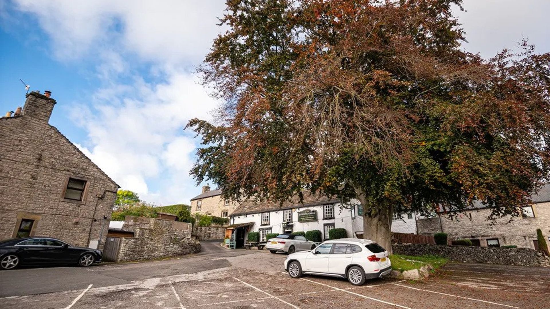 Ye Olde Bowling Green