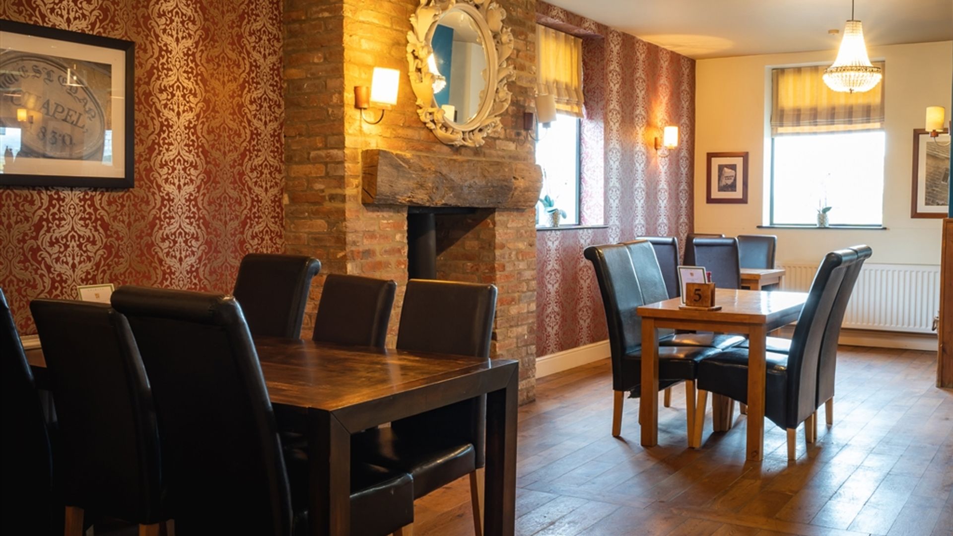 Fox & Hounds