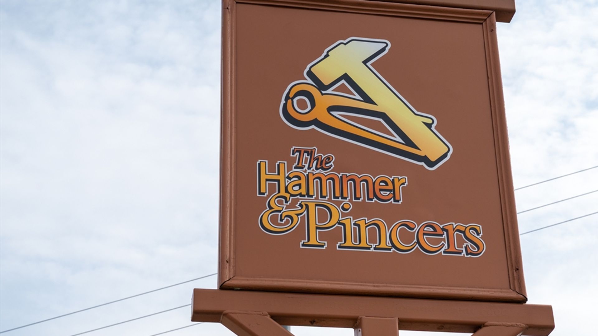 Hammer & Pincers