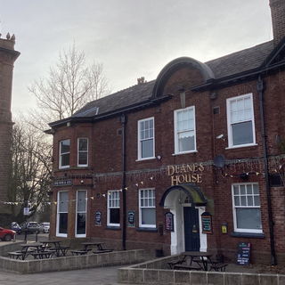 Deanes House