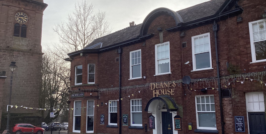 Deanes House