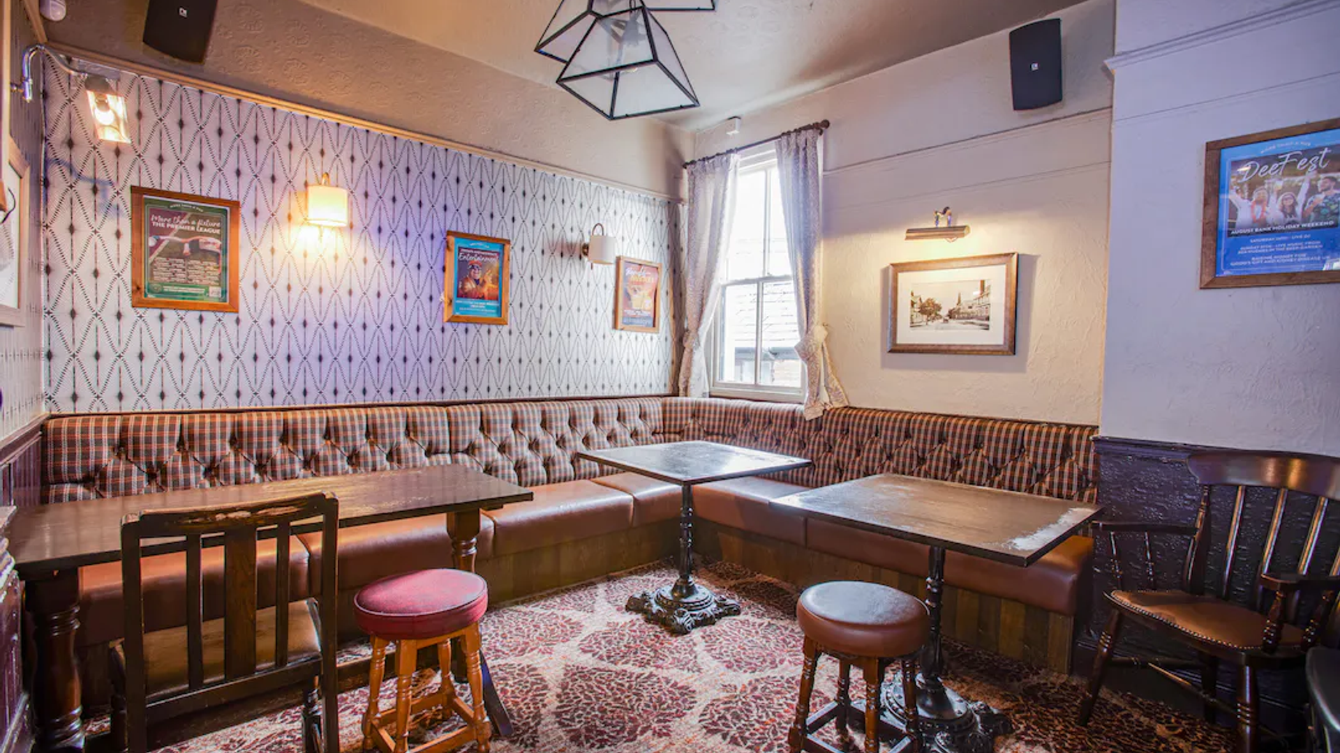 Dee Inn
