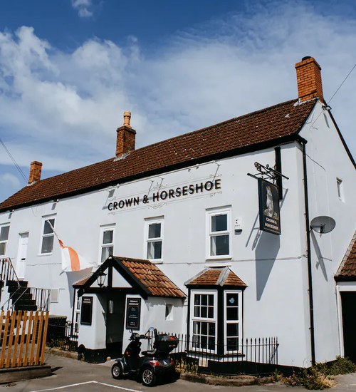 Crown & Horseshoe