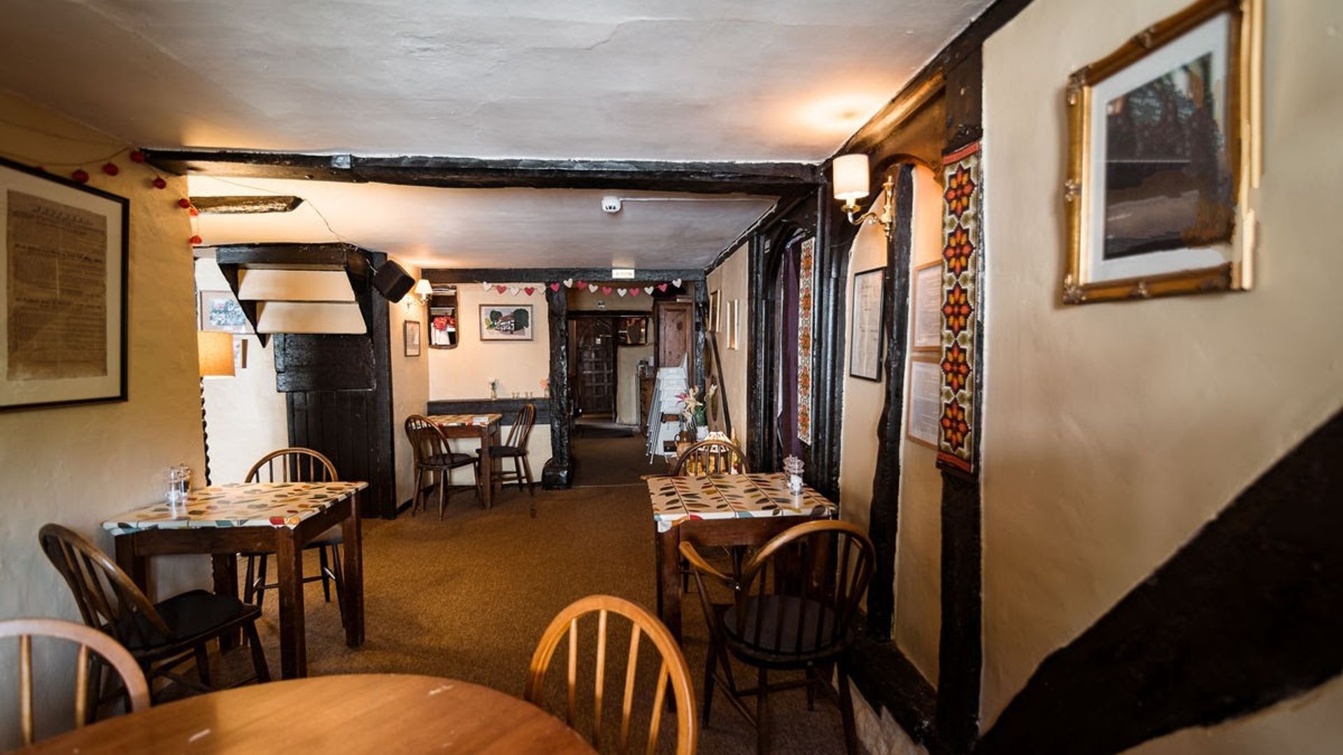 Ye Olde Yew Tree Inn