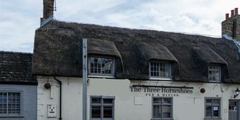 Three Horseshoes
