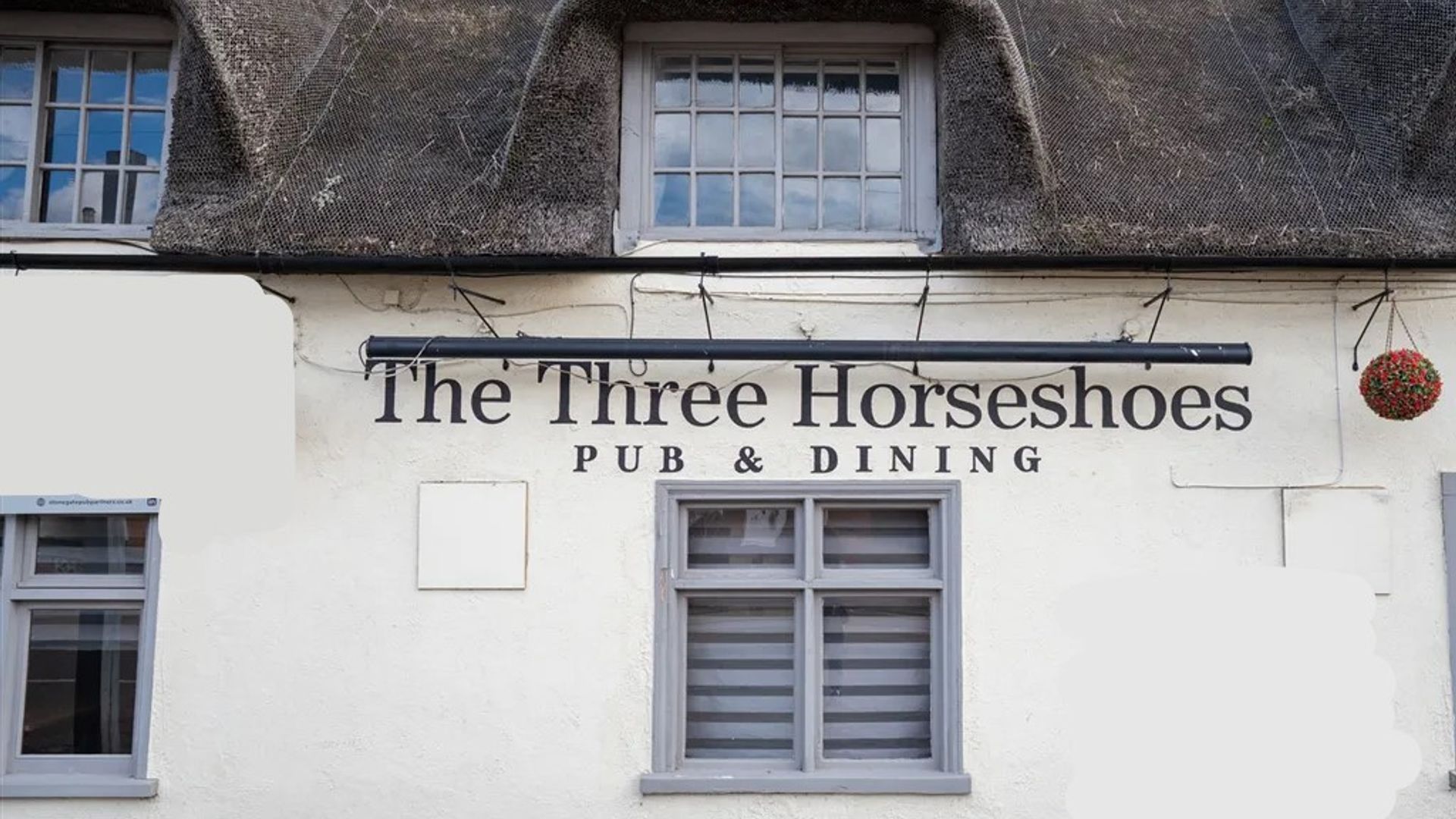 Three Horseshoes