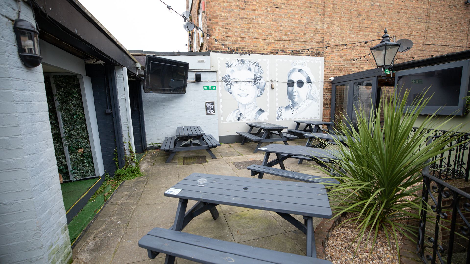 Queens Head