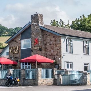 Lamb & Flag