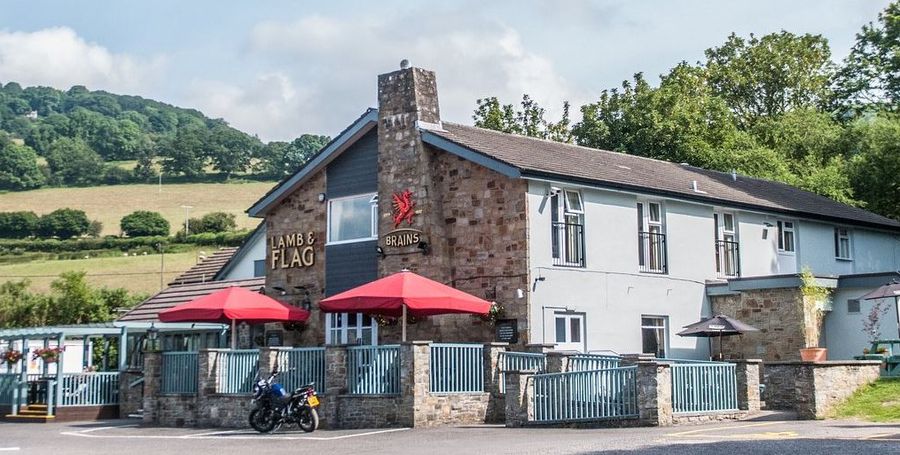 Lamb & Flag