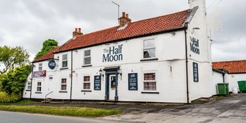 Half Moon