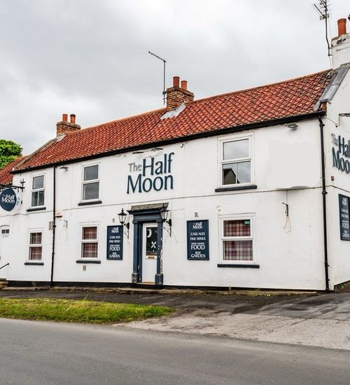 Half Moon