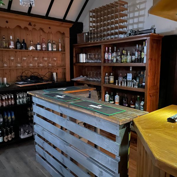 Rose & Crown