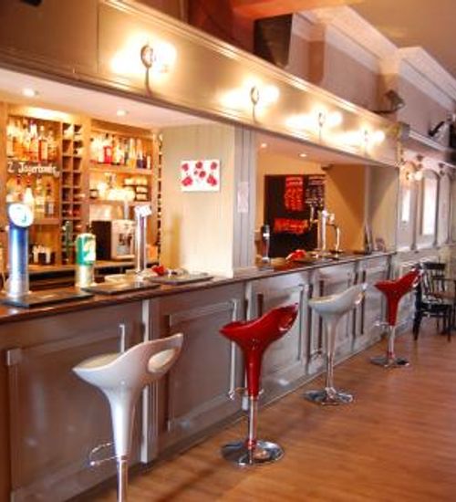 Bar 29