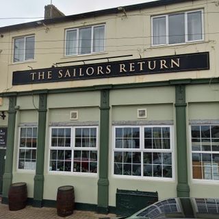 Sailors Return