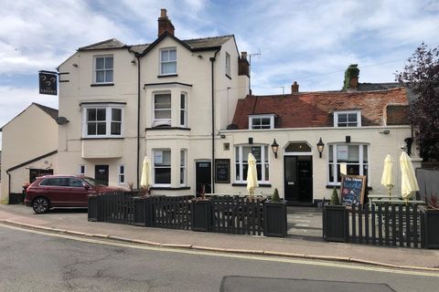 The Horseshoes